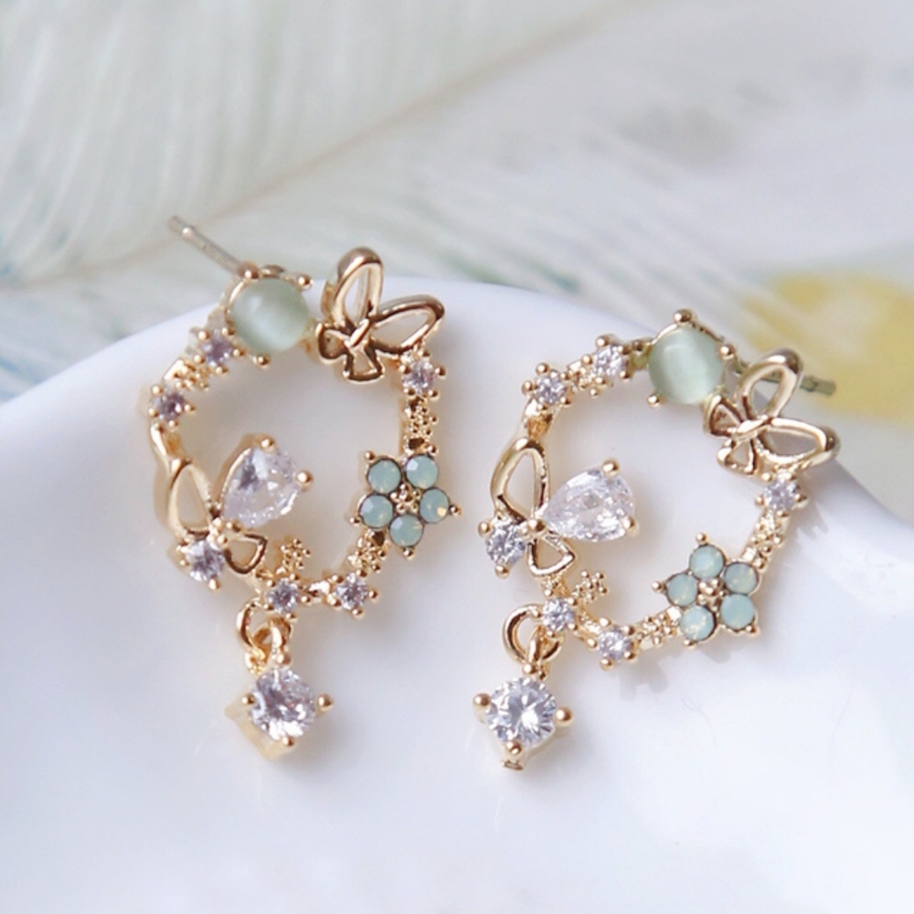 18k gold diamond butterfly earrings